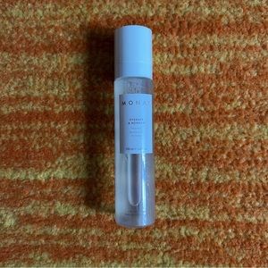 NWT MONAT Hydrate & Refresh facial mist 🌸